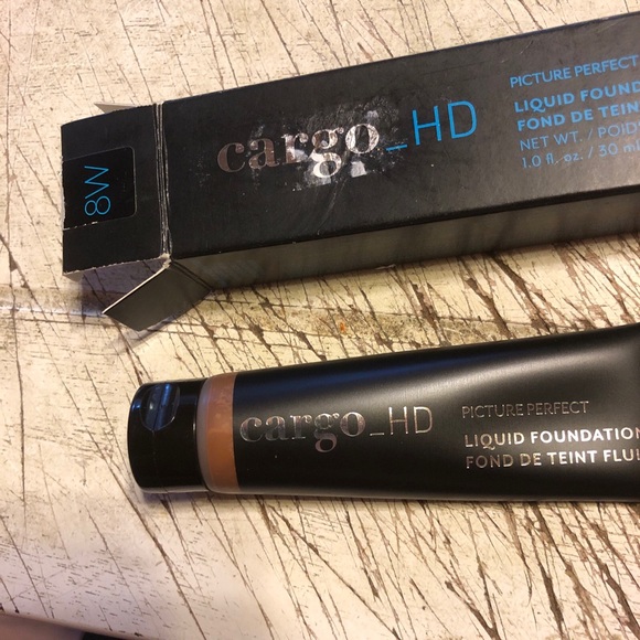 Cargo HD. Liquid foundation - Picture 4 of 8
